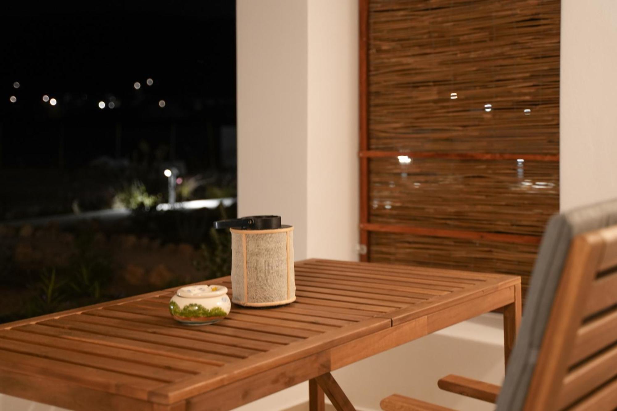 Pyrra Apartments Skyros Exterior photo