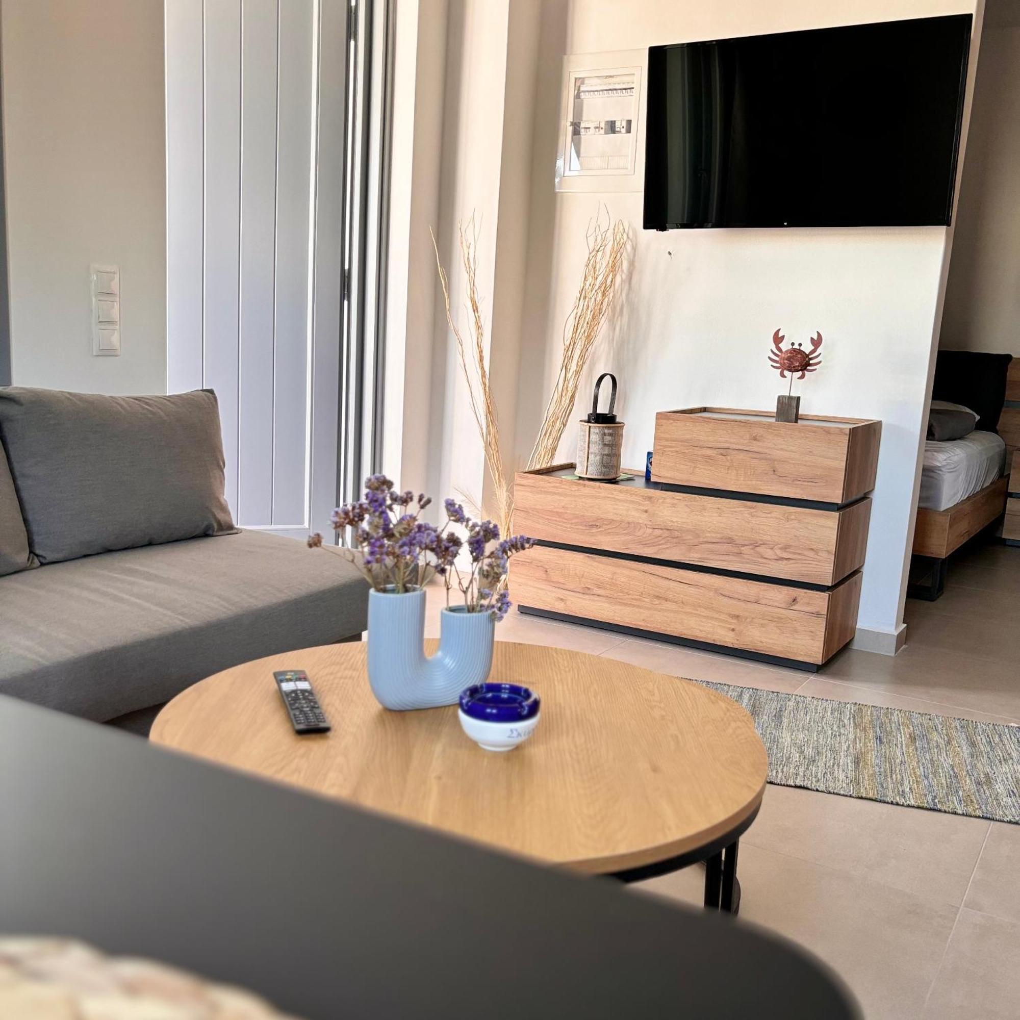 Pyrra Apartments Skyros Exterior photo